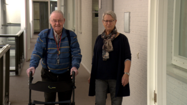 Waar het kabinet uitgaat van een besparing van 720 miljoen euro in de ouderenzorg in 2040, daar komt ActiZ uit op 470 miljoen.