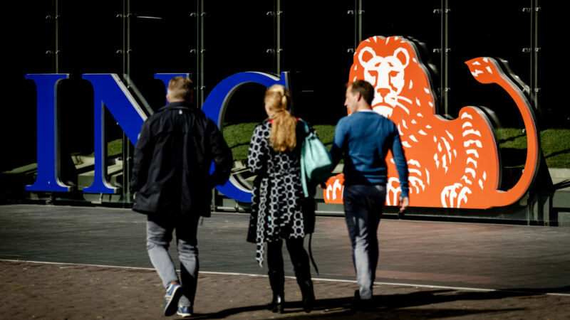 Geld storten bij ING gaat mis en zonder camera geen oplossing - MAX